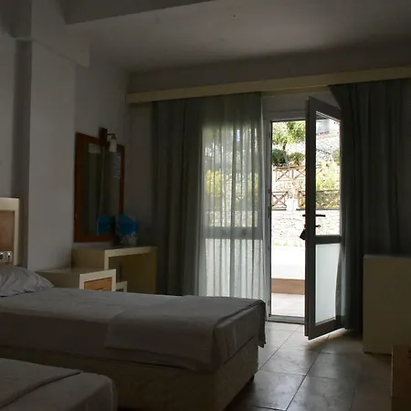 Hotel Diana 4*