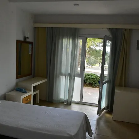Diana Hotel