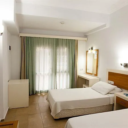 Diana Hotel 4*
