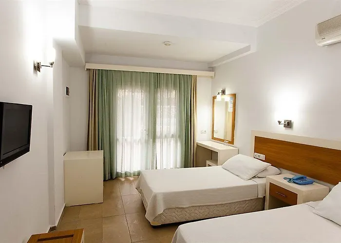 Diana Hotel 4*